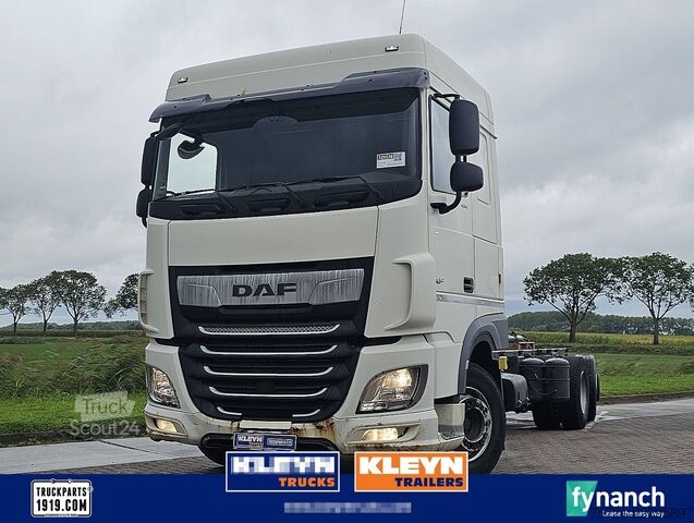Podvozok s kabínou DAF XF 480 6x2*4
