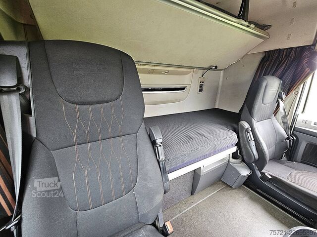 Podvozok s kabínou DAF XF 480 6x2*4