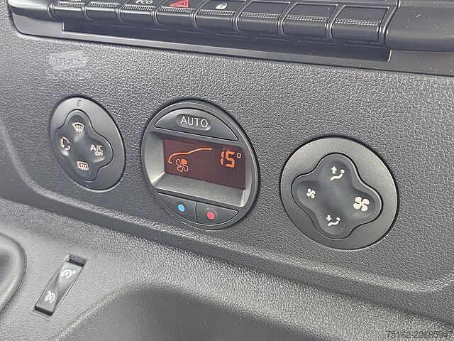 Bestelauto RENAULT MASTER 2.3 L2H2 Navi Airco Eur6