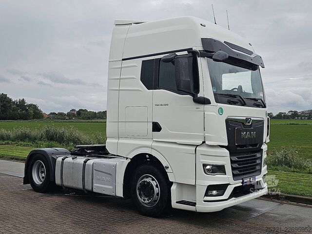 Standard-SZM MAN 18.520 TGX