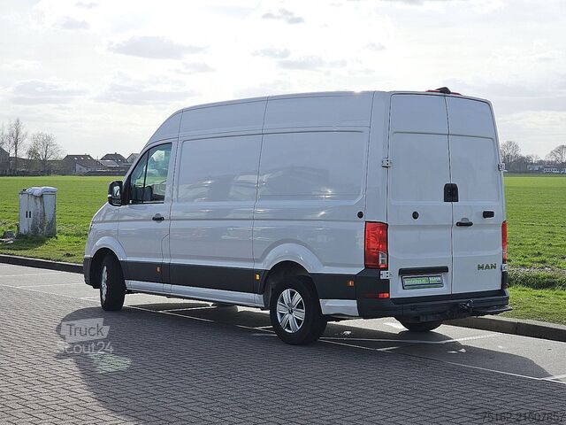 Break cu acoperiș înalt M.A.N. TGE 3.140 ac  EURO6 schade