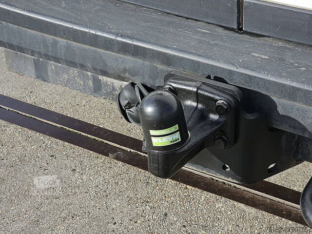 Break cu acoperiș înalt M.A.N. TGE 3.140 ac  EURO6 schade