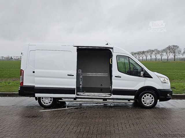 Break cu acoperiș înalt FORD TRANSIT 2.0 L3H2 Navi AC Euro6!