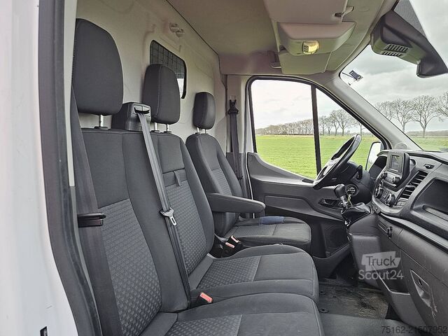 Break cu acoperiș înalt FORD TRANSIT 2.0 L3H2 Camera Euro6 AC