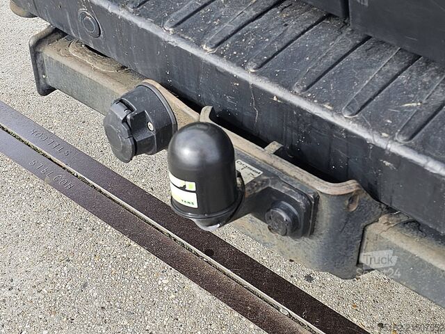 Break cu acoperiș înalt FORD TRANSIT 2.0 L3H2 Camera Euro6 AC