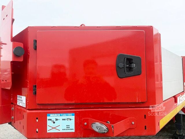 Zwiastun platformy Kässbohrer 4 axle Machine trailer /4 achseMaschinenauflieger