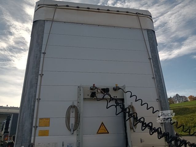 Semirimorchio con telone SCHMITZ CARGOBULL SCS24-13.62 ALCOA Pal-Kiste Lift Reifen 60-95%!
