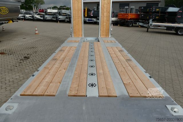 Tieflader Anhänger MÜLLER-MITTELTAL 3-Achs Plateau, luftgefedert, hydr. Rampen