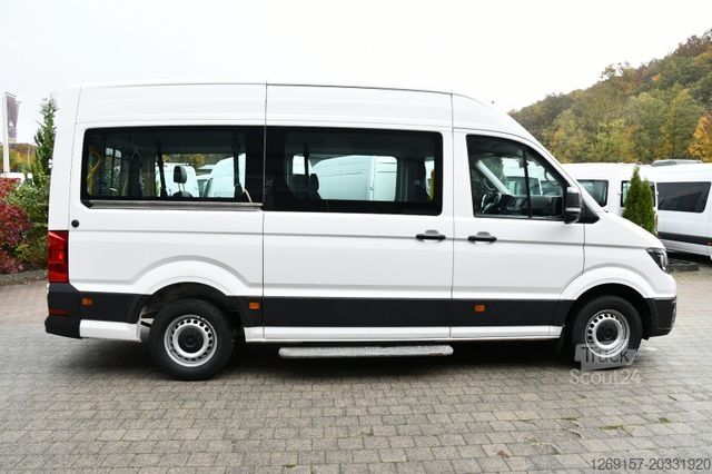 Минибус VOLKSWAGEN Crafter Bus/Kombi 35 FWD L2H2 Behindertengerecht