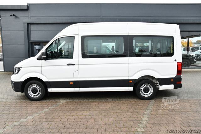 Минибус VOLKSWAGEN Crafter Bus/Kombi 35 FWD L2H2 Behindertengerecht