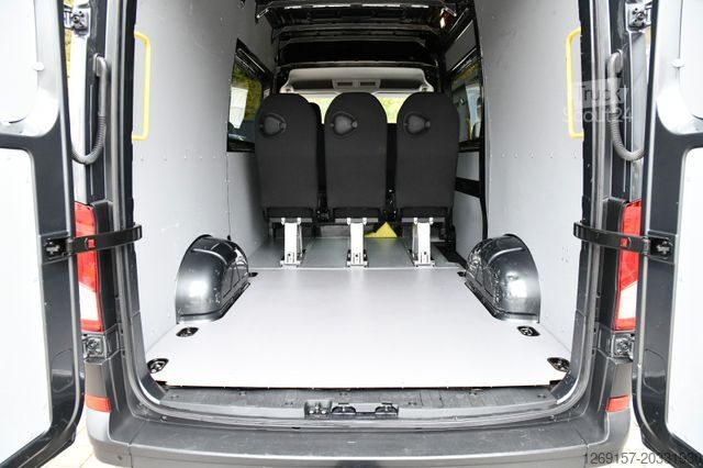 Минибус VOLKSWAGEN Crafter Kasten Mixto 6-Sitzer 35 Trendline L2H2
