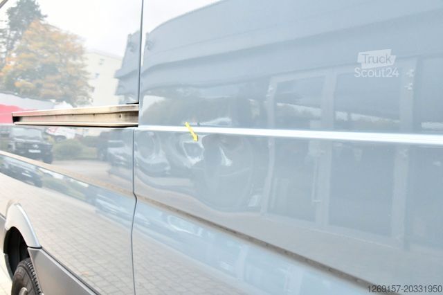 Фургон с высокой крышей MERCEDES-BENZ Sprinter Kasten 319 CDI 4X4 L3H2 Schwingsitze