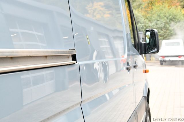 Фургон с высокой крышей MERCEDES-BENZ Sprinter Kasten 319 CDI 4X4 L3H2 Schwingsitze