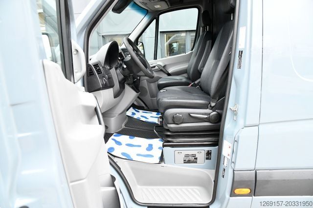 Фургон с высокой крышей MERCEDES-BENZ Sprinter Kasten 319 CDI 4X4 L3H2 Schwingsitze