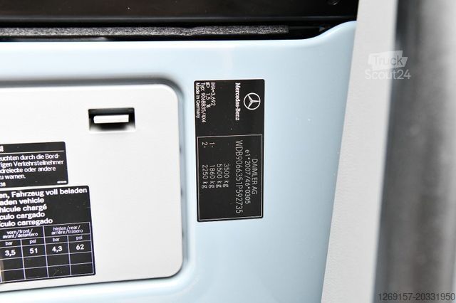 Фургон с высокой крышей MERCEDES-BENZ Sprinter Kasten 319 CDI 4X4 L3H2 Schwingsitze