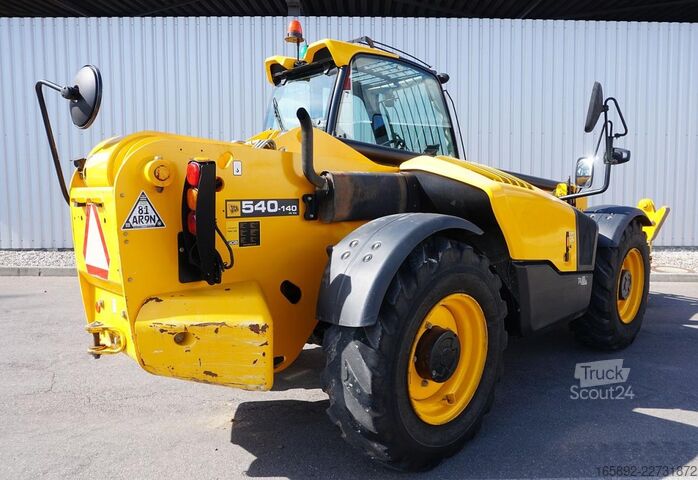  JCB 540-140 HI-VIZ