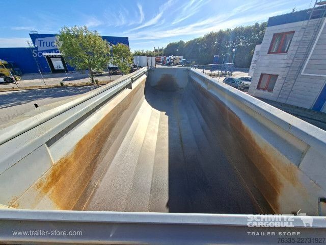 Naczepa wywrotka Schmitz Cargobull Tipper Steel half pipe body 24m³