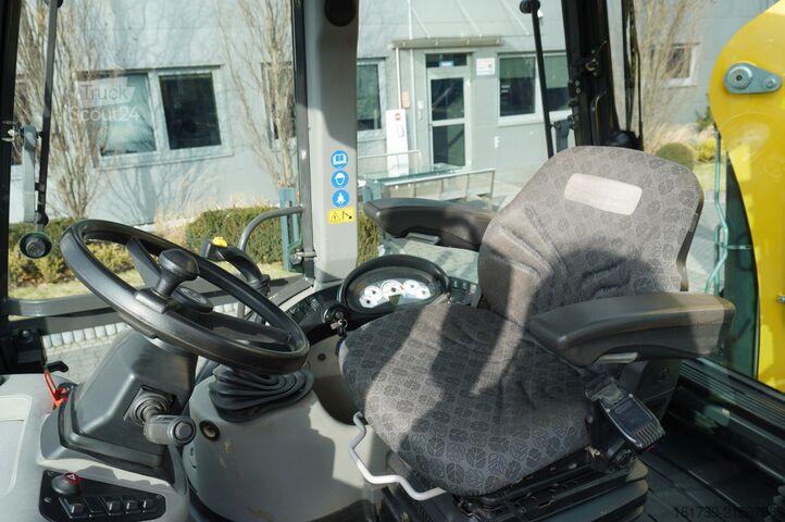 Graaaflaadmachine New Holland B115B backhoe loader / 4600 MTH ! / 2020