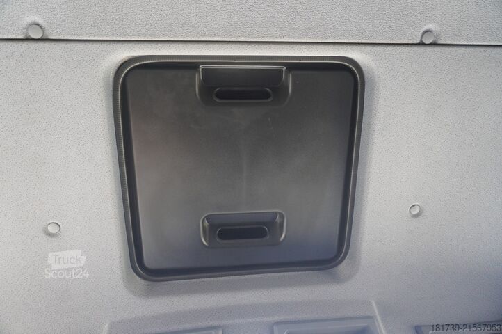 Kontejner Mercedes-Benz Atego 818 / Box superstructure / DAUTEL