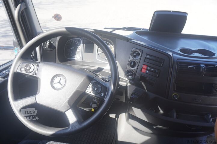 Kontejner Mercedes-Benz Atego 818 / Box superstructure / DAUTEL