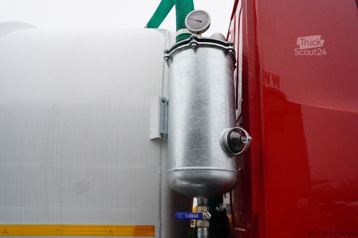 čistička odpadních vod Mercedes-Benz Actros 1833 / 260 tho. km / NEW septic t