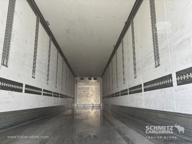 Refriģeratora puspiekabe Schmitz Cargobull Semitrailer Reefer Standard