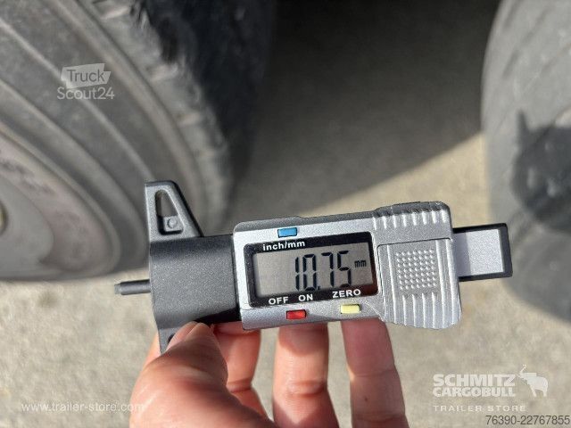 Refriģeratora puspiekabe Schmitz Cargobull Semitrailer Reefer Standard