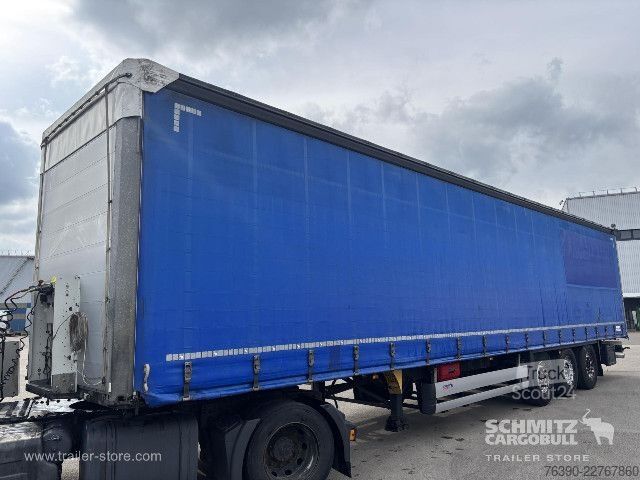 Semirimorchio con telone Schmitz Cargobull Semitrailer Curtainsider Standard