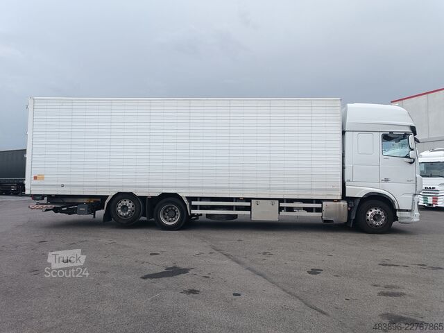 Traktor Daf XF 450 FAN
