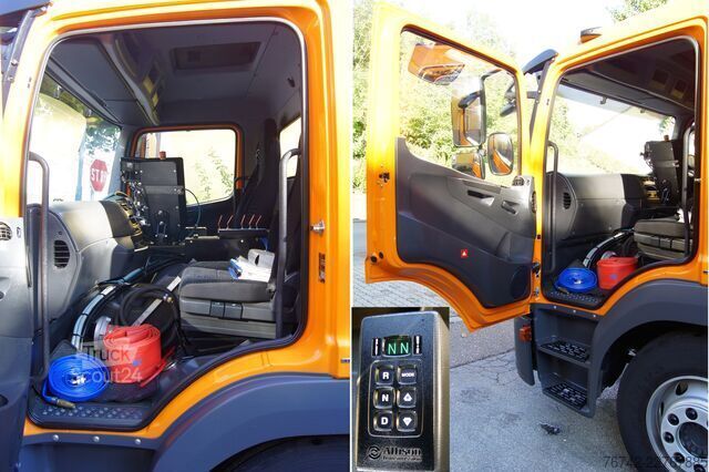 Sweeper truck Mercedes-Benz ATEGO 1324 /E 6/TÜV/FAUN Viajet 6 R+L+H Aufbaumotor