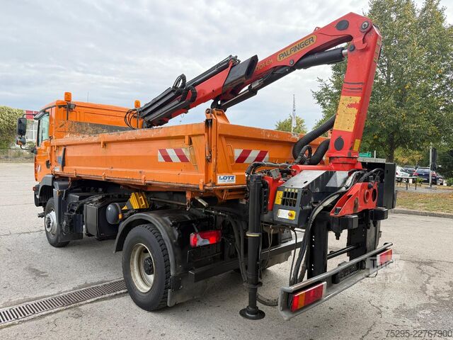 Veicolo commerciale MAN TGM  13.240 4x4BL Palfinger Kran 3 S Kipper Klima