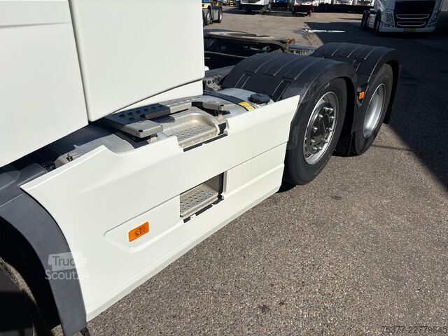 Padrão-SZM Volvo FH 6X2,twin Steer Globetrotter NL truck ,TOP