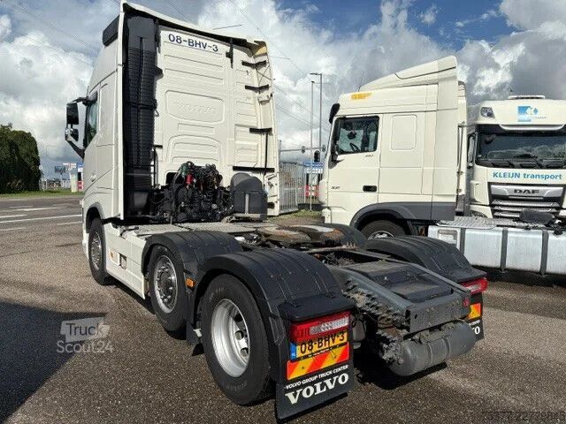 Standard-SZM Volvo FH 6X2,twin Steer Globetrotter NL truck ,TOP