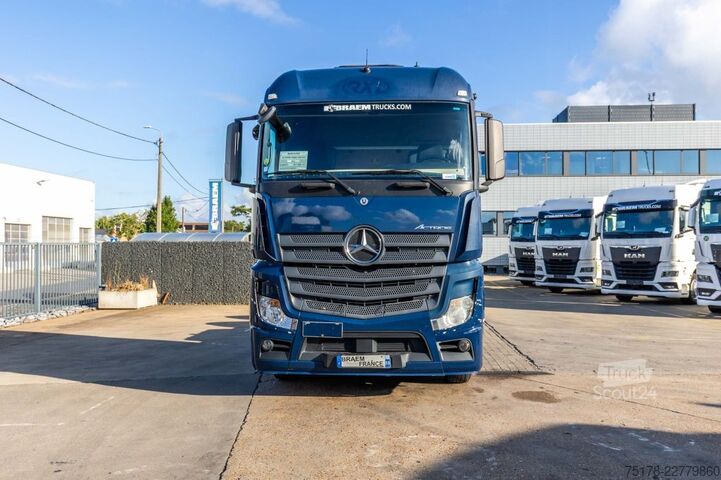 Chassis com cabina Mercedes-Benz ACTROS 2548