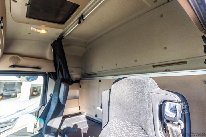 Chassis com cabina Mercedes-Benz ACTROS 2548