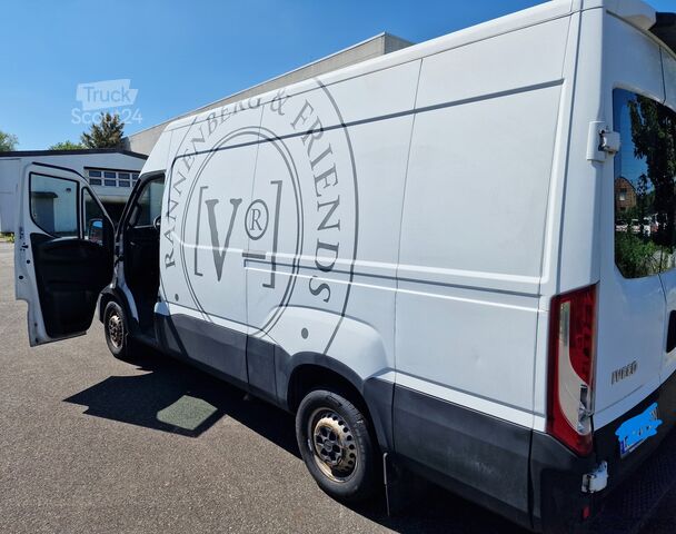 Boxvogn Iveco Daily 35S13 Hi-Matik