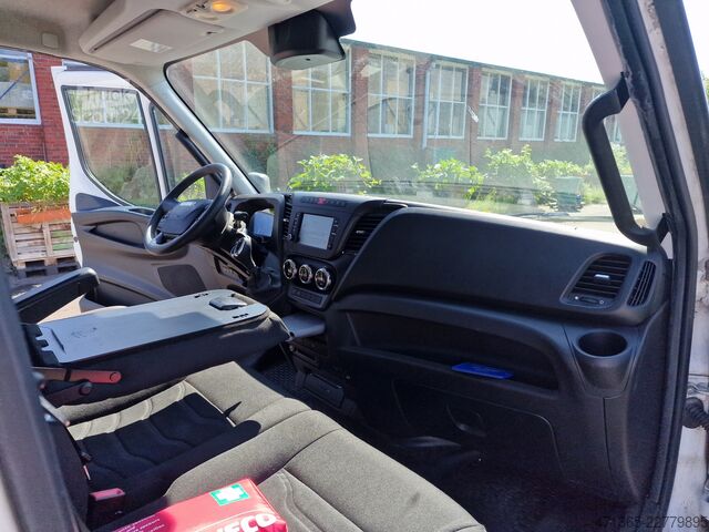 Boxvogn Iveco Daily 35S13 Hi-Matik