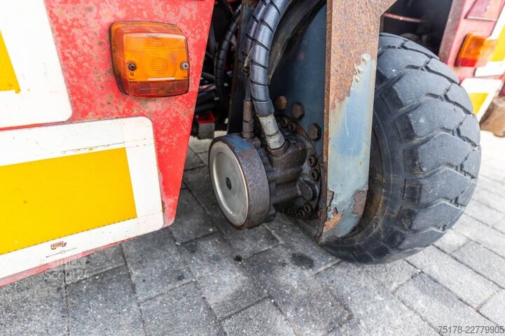 Empilhador MOFFET RE4 - 45-1.444 H-4X4