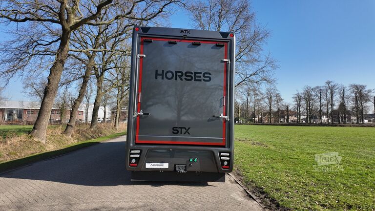 Horse transportation Scania P320 Luxury-line met pop-up en pop-out. id 7