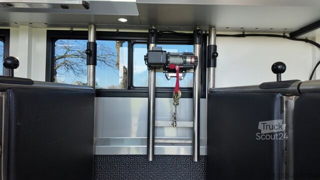 Transport de chevaux Scania P320 Luxury-line met pop-up en pop-out. id 7