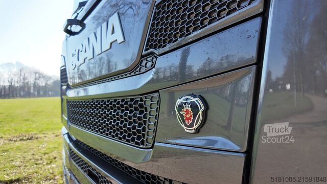 Transport de chevaux Scania P320 Luxury-line met pop-up en pop-out. id 7