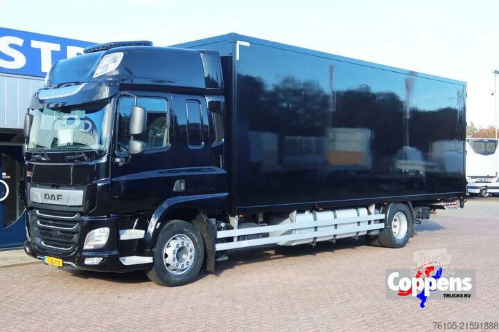 Mala DAF CF 410 DAF CF 410 Black Edition Dhollandia klep...