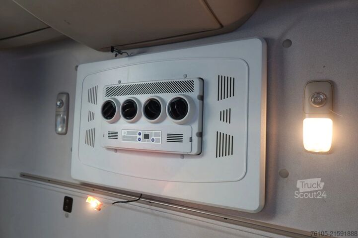 Mala DAF CF 410 DAF CF 410 Black Edition Dhollandia klep...