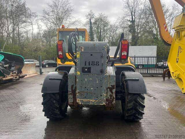 Teleskopický vysokozdvižný vozík JLG 3513 PS