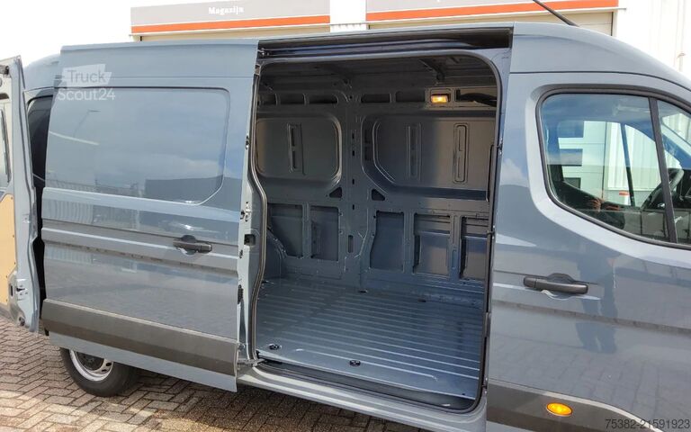 Panel van Renault Master 170.35  EURO 6  L3H2 GESLOTEN - 610 - UR...