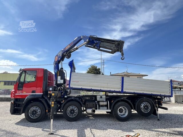 тристоронній самоскид з краном Iveco Stralis 450
