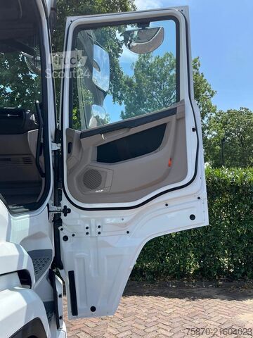 Standard-SZM DAF XG 480 FT