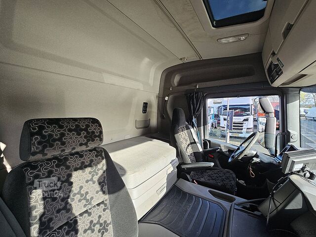 Kølet/frosset transport SCANIA G450 6x2*4