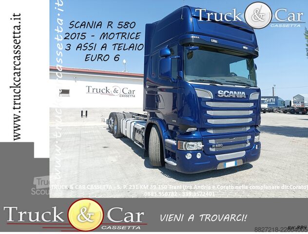 Chassi de caminhão SCANIA R 580