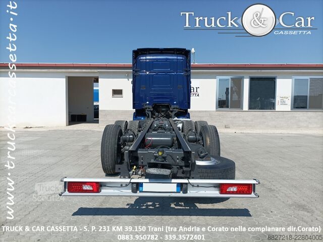 Chassi de caminhão SCANIA R 580